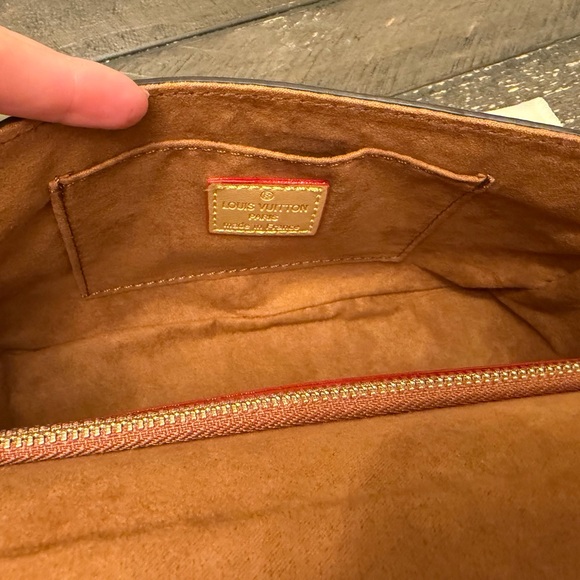 Brown LV Monogram Shoulder Bag, New - Picture 7 of 16